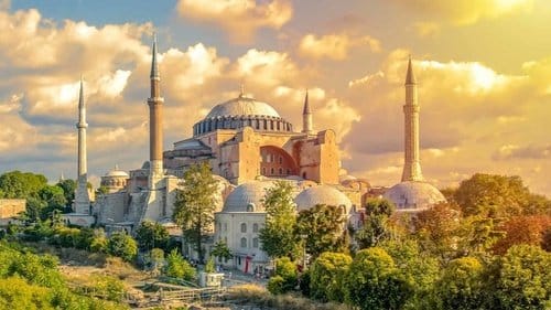 Salat Jumat Pertama di Hagia Sophia, Tanda Mahkota Perjuangan Muslim