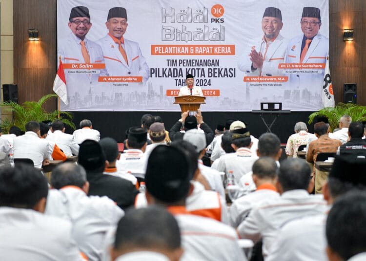 Mantap Menangkan Bang Heri, PKS Lantik Tim Pemenangan Pilkada Kota Bekasi
