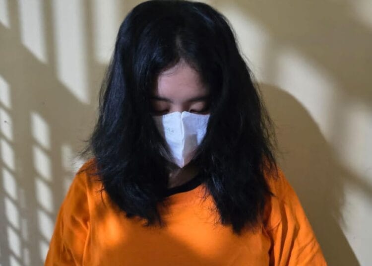 Selebgram Cantik Ditangkap Polisi, Diduga Promosikan Judi Online