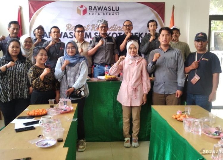 Bawaslu Kota Bekasi Gelar Rakor, Bekali Panwascam dengan Latihan Penyusunan LHP