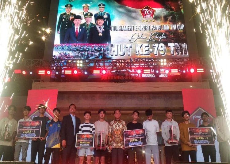 TNI Gelar E-Sport Tournament Sambut HUT ke-79 di Bekasi