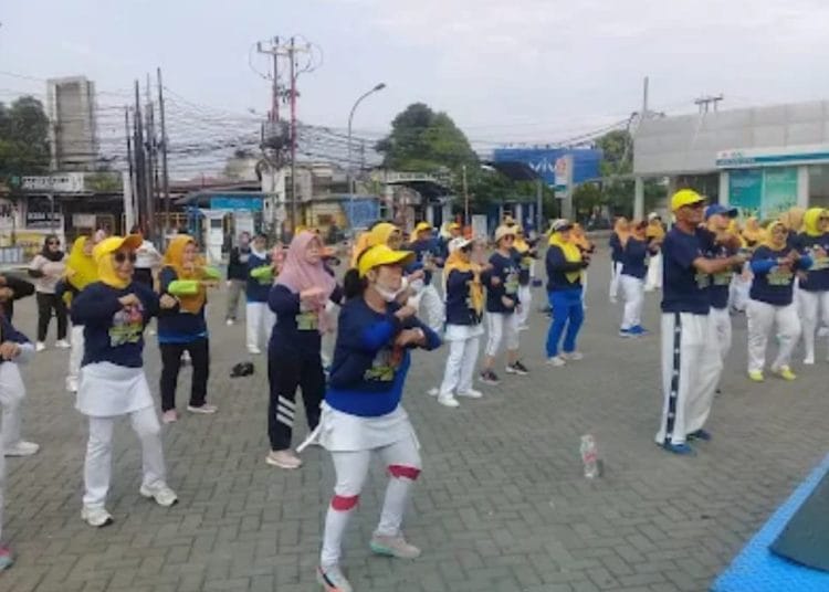 Seru! Roadshow Kampanye Nurul Dimeriahkan Senam Pagi dan Voli antar Ibu-ibu