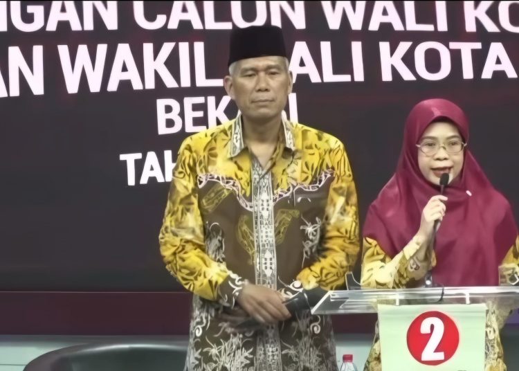 Debat Pilwalkot Bekasi Saling Serang Paslon 1 dan 3, UU Nurul Raup Simpati Publik