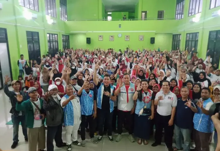 Kartu Keren untuk Solusi Pangan, Warga Bekasi Selatan Deklarasi Dukung Tri-Harris