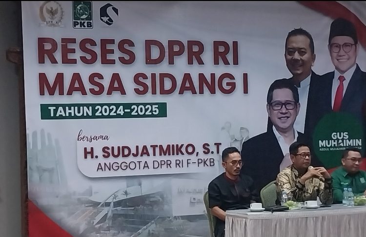 Jaring Aspirasi, Anggota DPR RI Sudjatmiko Janji Benah Infrastruktur Bekasi