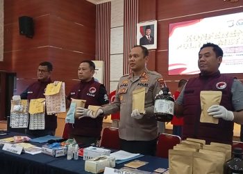 Polres Metro Bekasi Ungkap Jaringan Narkoba Rumahan Senilai Rp1,3 Miliar