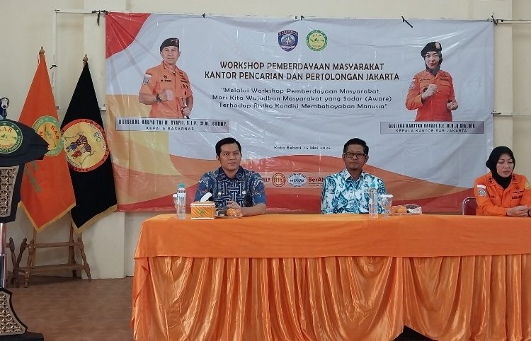 DPR-Basarnas Beri Pelatihan Penanggulangan Banjir di Bekasi