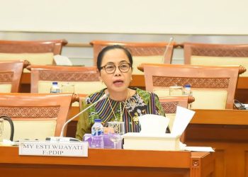 DPR Janjikan Sekolah Gratis SD-SMP Negeri dan Swasta Dimulai Tahun Ajaran 2026