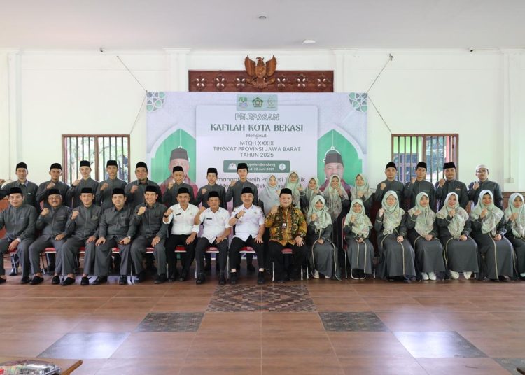 Wakil Wali Kota Bekasi Lepas Kafilah MTQ ke-39 Tingkat Jawa Barat