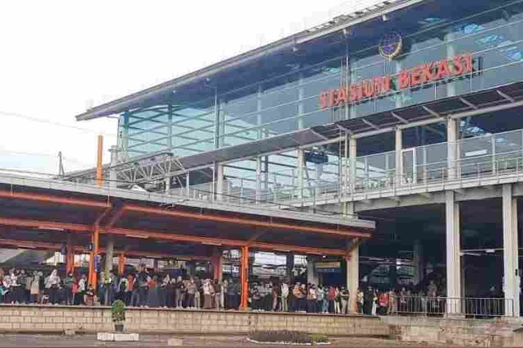 Bekasi Segera Bangun JPO Modern Penghubung Langsung ke Stasiun