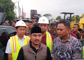 Pemkab Bekasi Gunakan Aspal Plastik untuk Pelebaran Jalan Exit Tol Gabus
