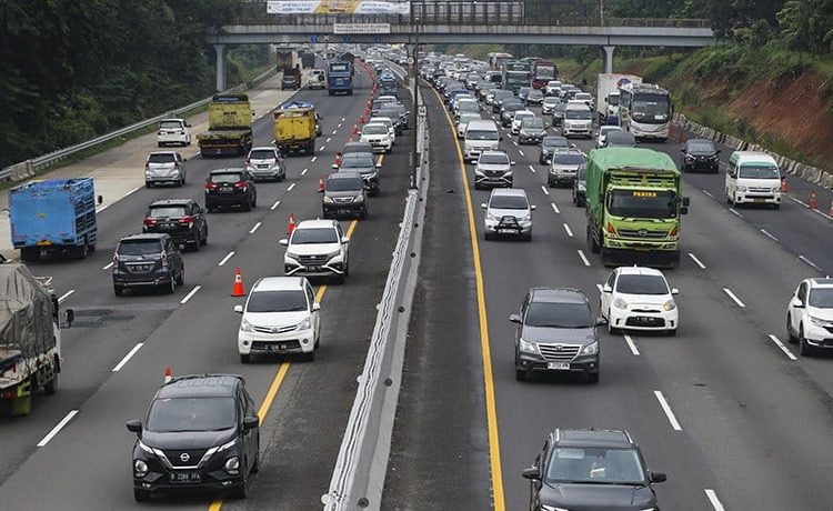Libur Maulid Nabi, Tol Arah Timur Paling Padat Capai 92 Ribu Kendaraan
