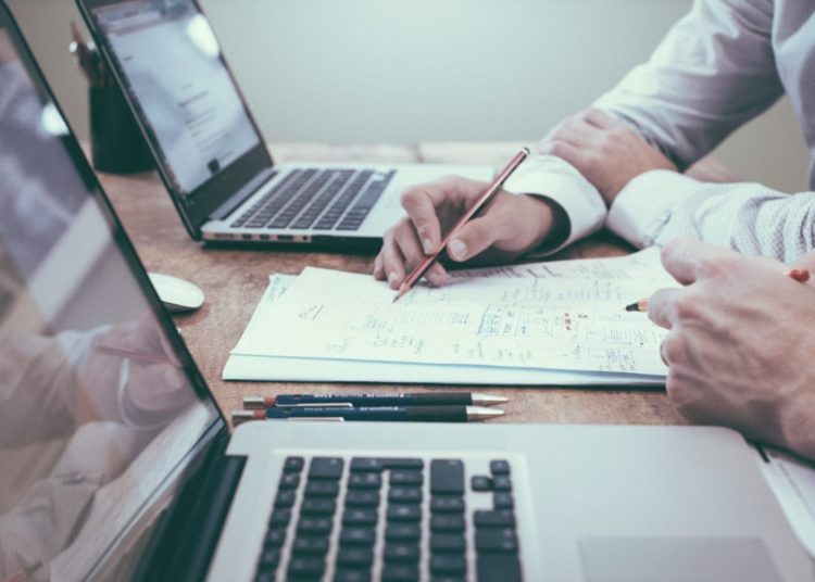 Cara LinkedIn Ads Membantu Bisnis B2B Mendapatkan Leads Berkualitas