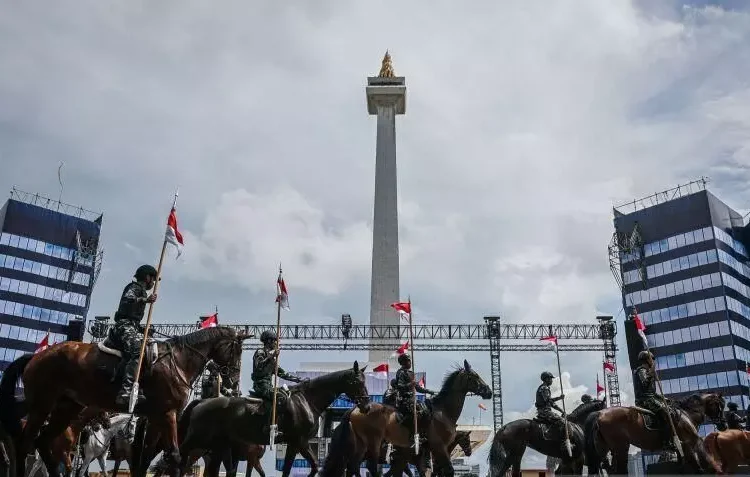 HUT ke-80 TNI di Monas, Polisi Lakukan Rekayasa Lalu Lintas