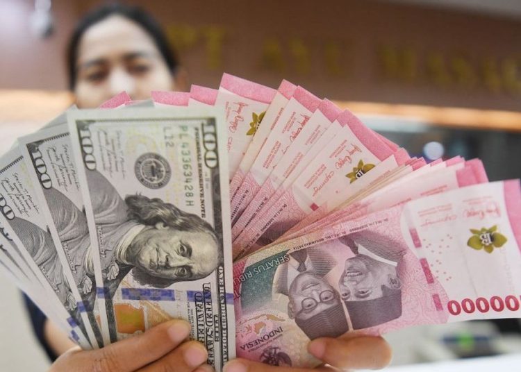 Rupiah Menguat ke Level Rp16.896 Seiring Surutnya Ketegangan Geopolitik Global