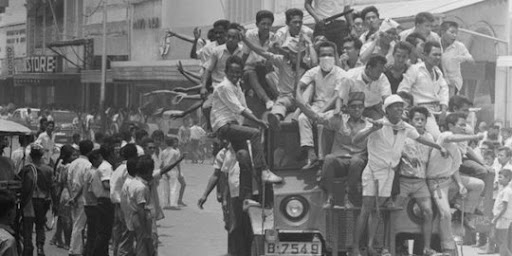 11 Januari 1966, Mahasiswa Gaungkan Tritura di Jakarta