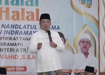 Menteri Nusron Wahid Serahkan Sertipikat Tanah Wakaf dan Ajak NU Perkuat Kemanfaatan Umat