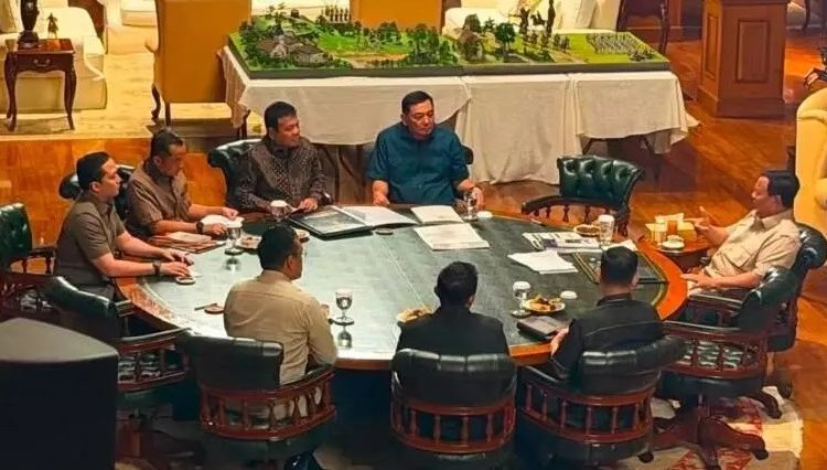 Prabowo Instruksikan Pertamina dan PLN Pangkas Layer Perusahaan demi Efisiensi BUMN