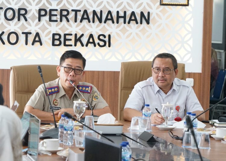 Tim Monev Kanwil BPN Jabar Apresiasi Peningkatan Pelayanan Kantah Kota Bekasi