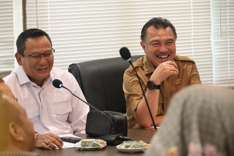 Harris Bobihoe Terima Kunker DPRD Depok, Bahas Strategi Penguatan Ekonomi Perkotaan