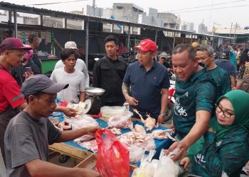 Gebrak Pasar Kota Bekasi Dorong ASN Kembali Belanja di Pasar Tradisional